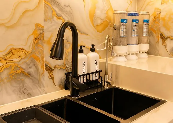 아파트호텔 Heavens 2br Cozy Smart Unit Near It Park *